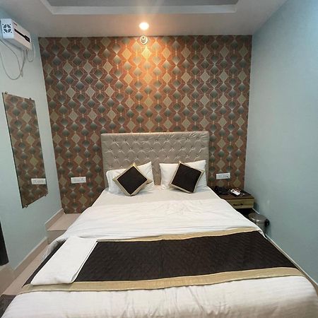 Super Hotel O Glance Inn Πάτνα Εξωτερικό φωτογραφία
