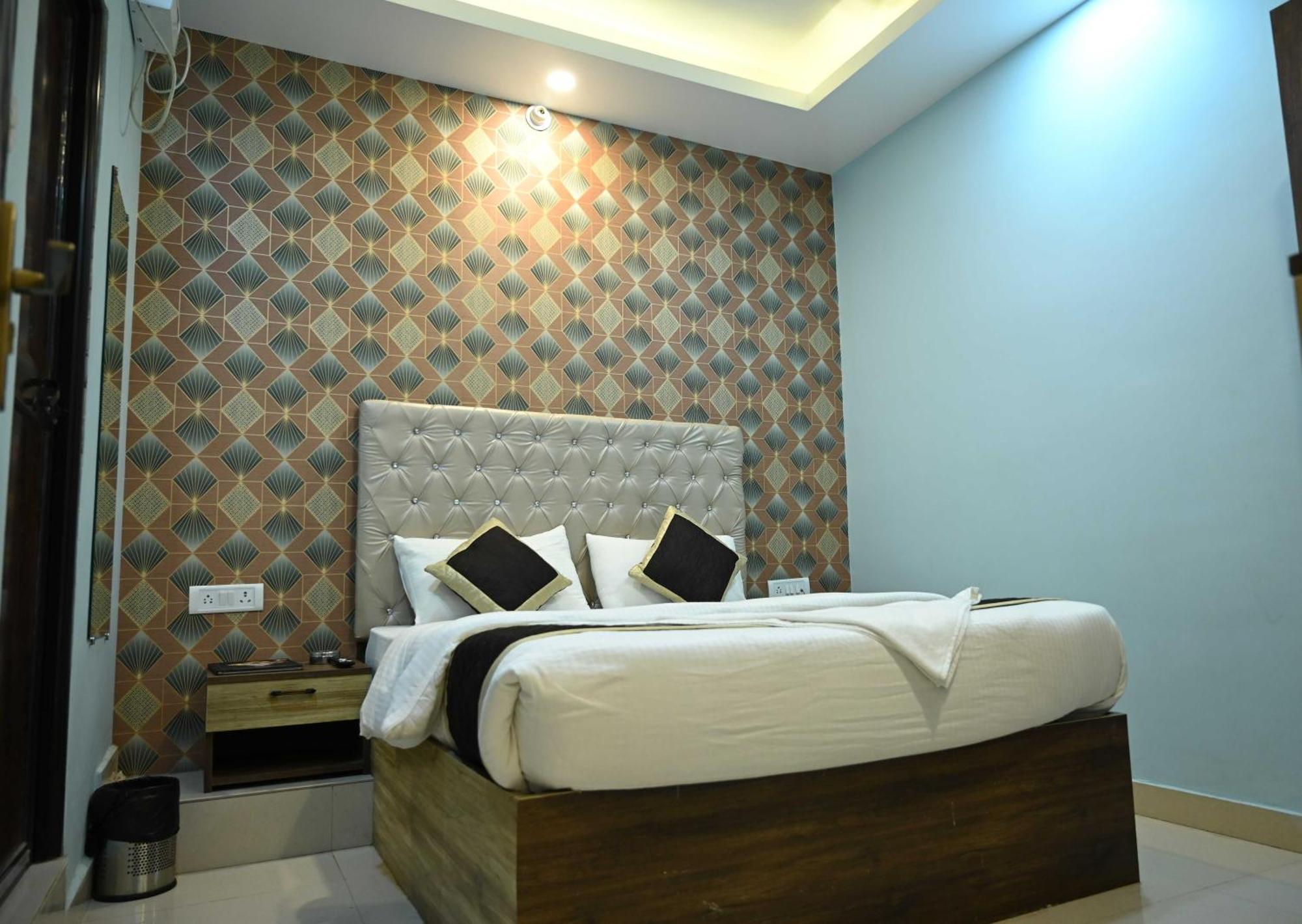 Super Hotel O Glance Inn Πάτνα Εξωτερικό φωτογραφία