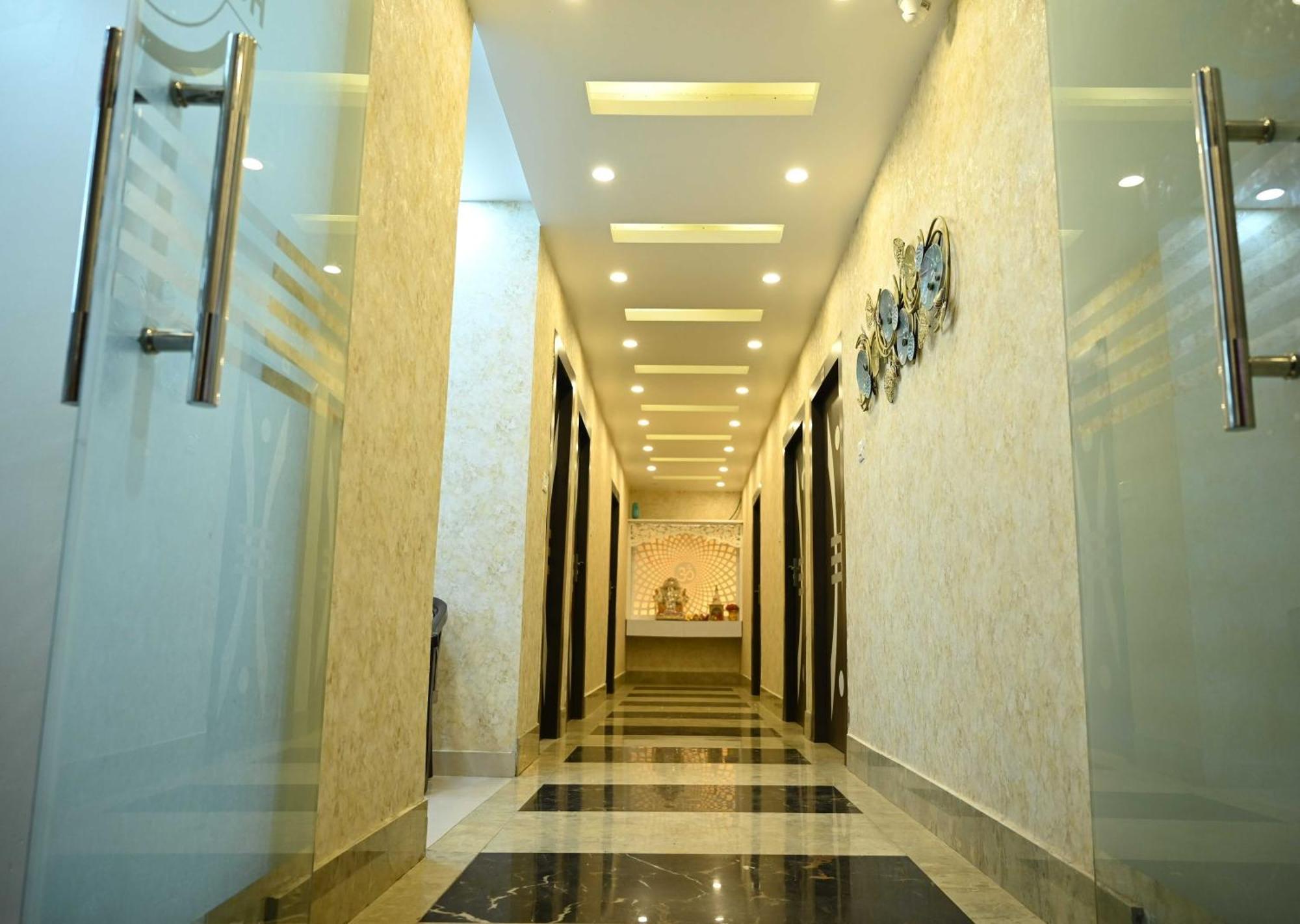 Super Hotel O Glance Inn Πάτνα Εξωτερικό φωτογραφία
